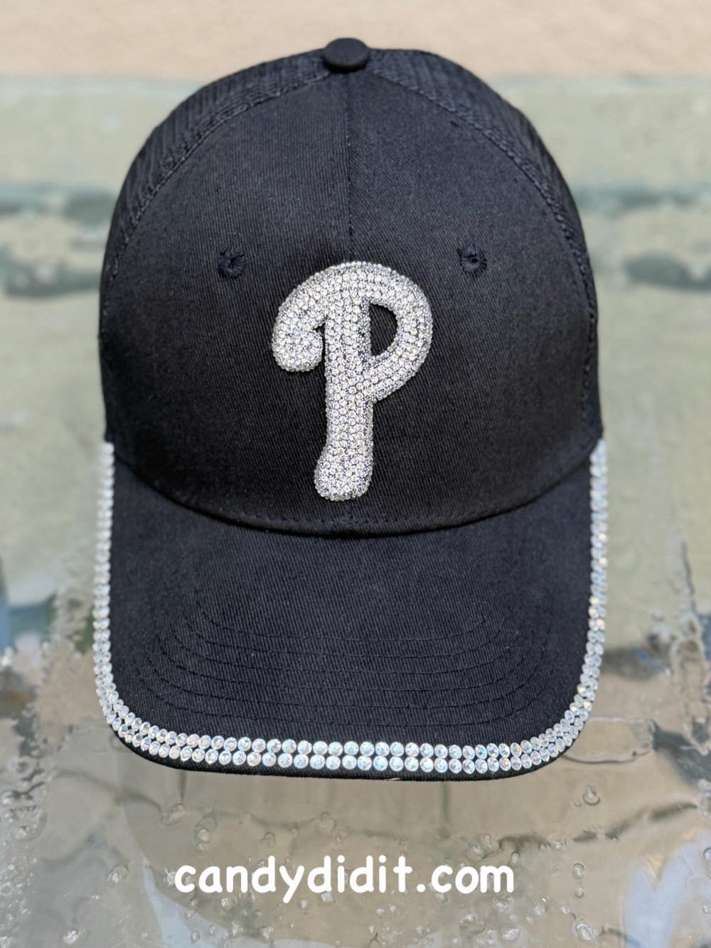 NWT Sporty Philadelphia Phillies Crystal Accent Black Ball Cap